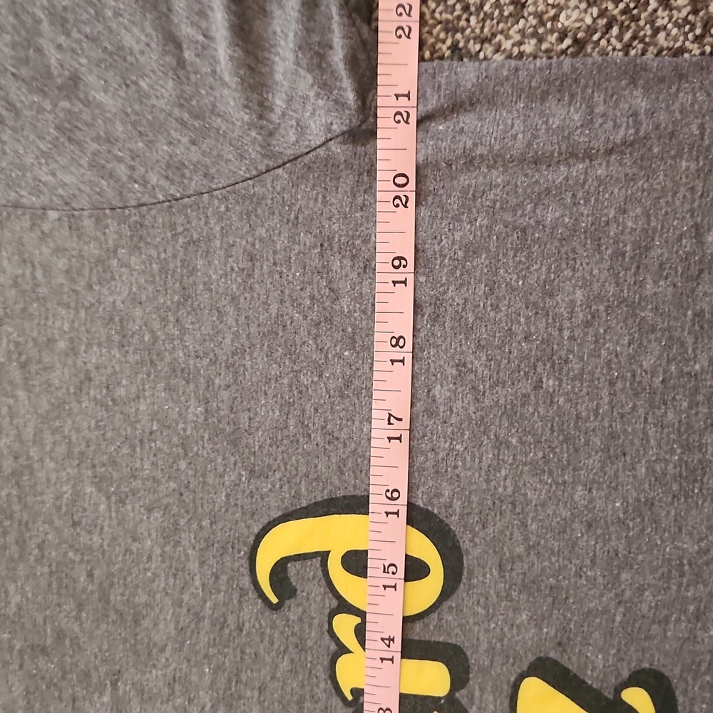 Wizard Of Oz - Short Sleeve District Brand Tee - Size Large - Picture 5 of 5